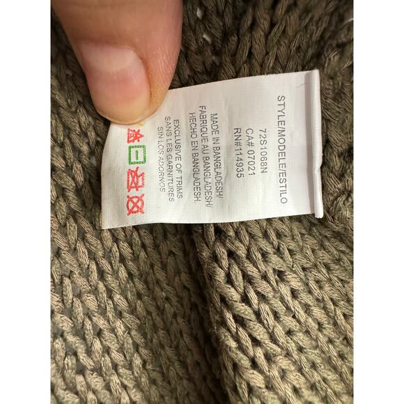 Women's Knitted Green V-Neck Sweater with Suede Elbow Patches XS - Picture 11 of 11